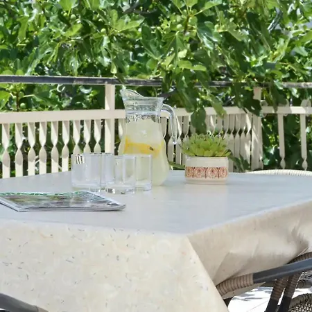 Διαμέρισμα Sunshine House Near The Sea