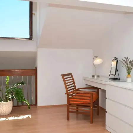 Sunshine House Near The Sea Apartment Kastela